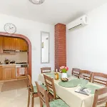 Natasa Апартаменты